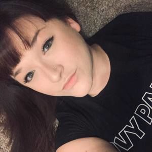 Meet your Posher, Cierra